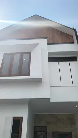 FOR SALE RUMAH BARU MINIMALIS 3BR SANGAT STARTEGIS DI RENON