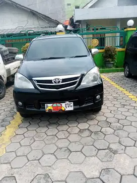 Toyota Avanza 2010 Bensin