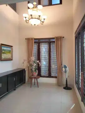 Dijual Rumah Nyaman Siap Huni di Pusat Kota Premium Turangga Bandung