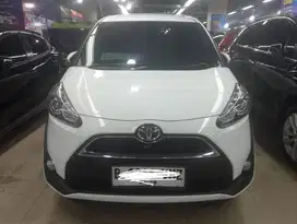 Toyota Sienta V 2018 Putih  DP 17jt