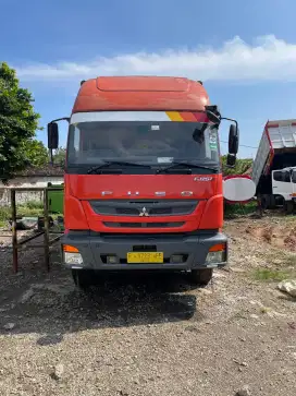 Truk wing box mitsubishi fuso fj 2523, tronton 6x2, Th 2015