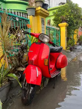Vespa p150s Sera 1985