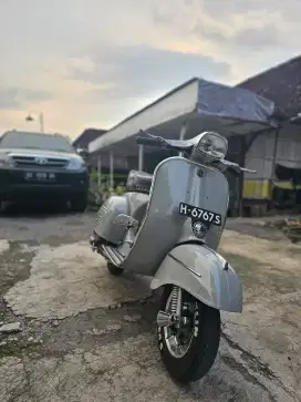 Vespa sprint Veloce 76