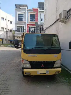 Dijual dum truk tahun 2013
