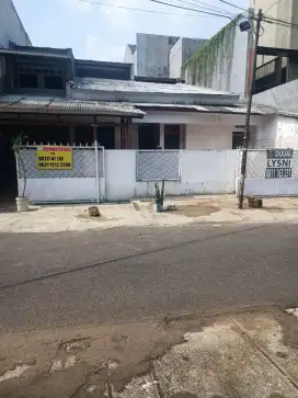 Dijual Rumah 5 Milyar