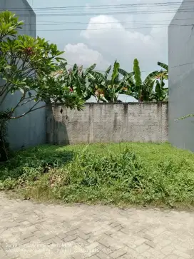 Tanah Dijual di Area Cluster RedLand District Parigi Pondok Aren