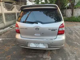 Nissan Grand Livina XV 1.5 AT Automatic