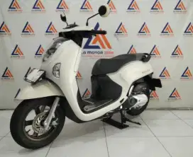 HONDA SCOOPY PRASTIGE THN 2025