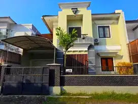 16. DIJUAL RUMAH BAVARIAN VILLAGE SURABAYA BARAT