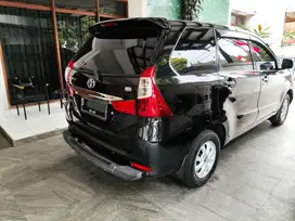Low km Toyota Avanza G 2016 manual