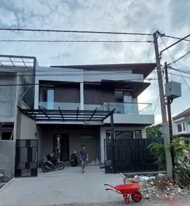 Rumah Galaxy Bumi Permai Araya dekat Merr, Keputih, Rungkut (DND)