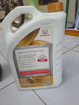 OIL HONDA E-Pro  Gold OW-20  fully synthetic (garanci Otiginal)