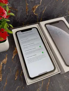 iPhone XR 128gb Inter, Jaringan All Operator