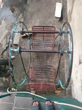 Ayunan Besi kondisi terawat