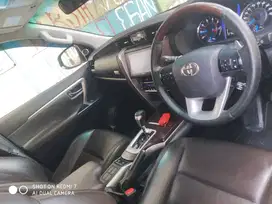 Toyota Fortuner 2.4 VRZ TRD Diesel 2017