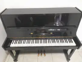 Piano Yamaha U1 buatan Jepang