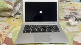 Macbook air 2011
