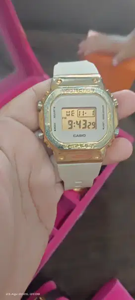 Casio jam wanita