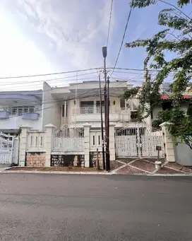 Tanjung Duren Rumah 2 Lantai Jalan Lebar 6m cocok Kos, Hotel dkt mall