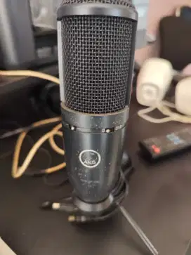 Microphone AKG P 120
