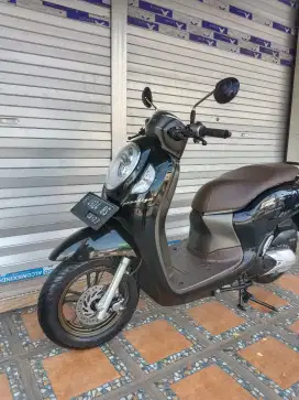 New scoopy Prestige 2022 low kilometer 13rb
