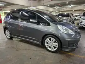 Jazz rs /e at 2012 abu abu