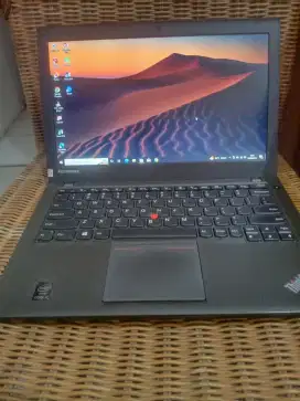 Laptop Lenovo X250 intel Core i5 5300U gen 5, Battery double, ssd 256