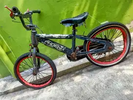 Sepeda Phoenix Anak ukuran 18