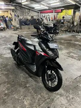 Vario 125 2015 Hitam