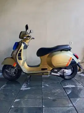 Vespa GTS 150 Super Sport