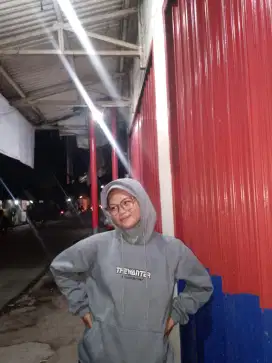 Saya cari pekerjaan apa ajah yng peting halal