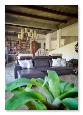 DIJUAL RUMAH VILLA CANTIK 2LT, GAYA EROPA DI VILLA DAGO PAKAR BANDUNG
