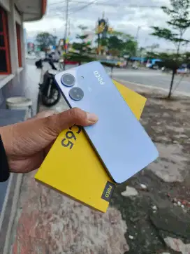 Xiomi Poco c65 8/256gb