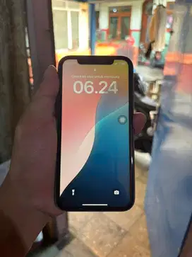 Iphone 11 bekas