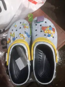 Crocs x Simpson