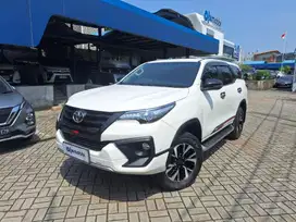 DP 5% Toyota Fortuner 2.4 4x2 VRZ TRD Solar-AT 2019 KJM