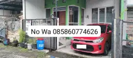 Disewakan Rumah 2KT 72m² di Jambangan Surabaya