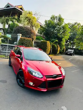 Ford Focus Low Km 69Rb Matic Sunroof Tgn1 Merah Mewah Siap Luar Kota