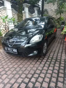 2013 toyota vios limo m/t