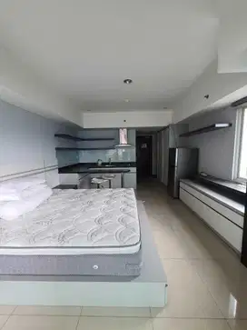 Apartemen siap huni full furnsih LA grande tinggal bawa koper