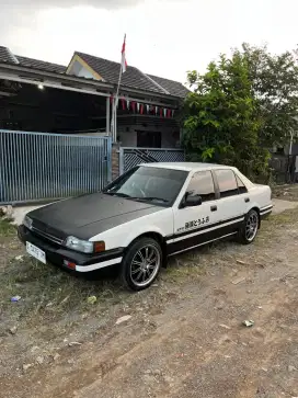 HONDA PRESTIGE 87
* SS kumplit