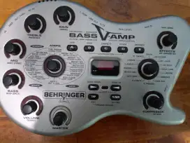 Efek Bass V-Amp Behringer