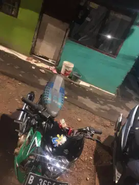 Di jual motr satria 2p13 ane pemakaian cewe