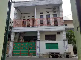 Tingkat 2 Lantai, Kokoh dan Terawat, Murah, Posisi Strategis