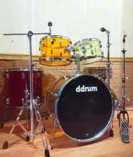 Drum set akrilik ukuran standar