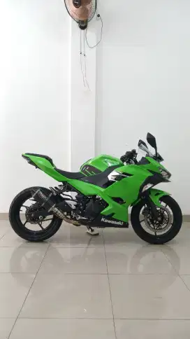 Dp 500rb Kawasaki Ninja 250FI thn 2019 Siap Pakai