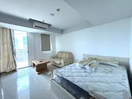 Disewakan Tahunan Apartemen Springhill Terrace Tower Sandalwood Studio