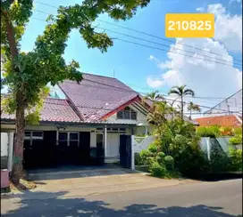 RUMAH KANTOR DI JALAN RAYA SUYUDONO SEMARANG