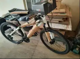 sepeda MTB Element uk 27.5 kondisi baru lokasi sby barat
