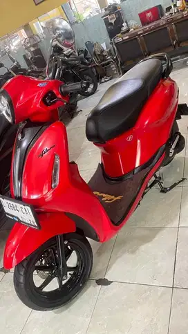 YAMAHA GRAND FILANO NEO 125 cc TH 2023